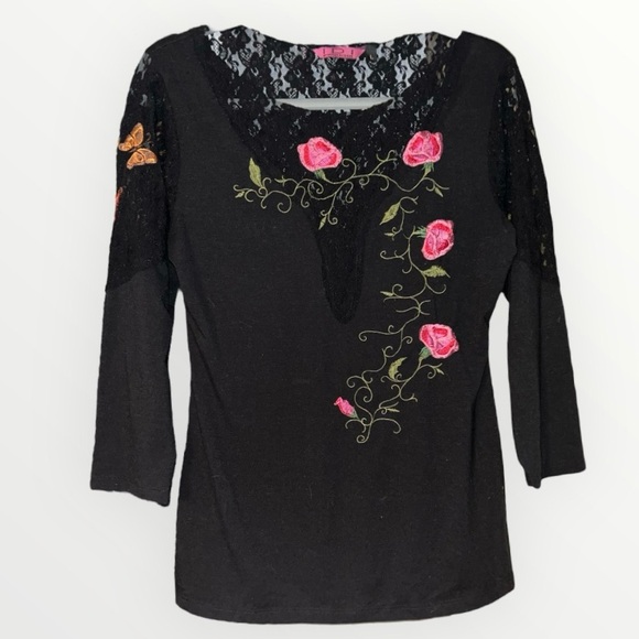 Vintage Tops - Vintage Black Floral Embroidered Blouse